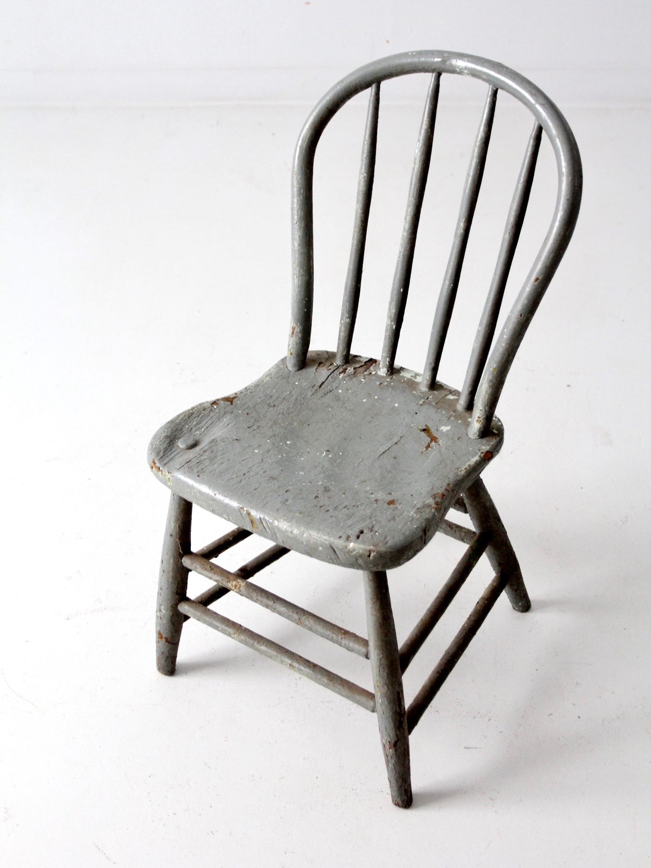 antique primitive Windsor chair