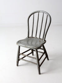 antique primitive Windsor chair