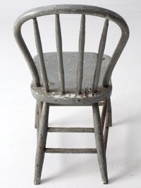 antique primitive Windsor chair