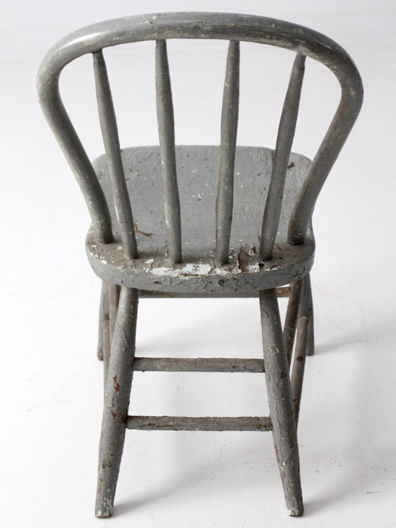 antique primitive Windsor chair