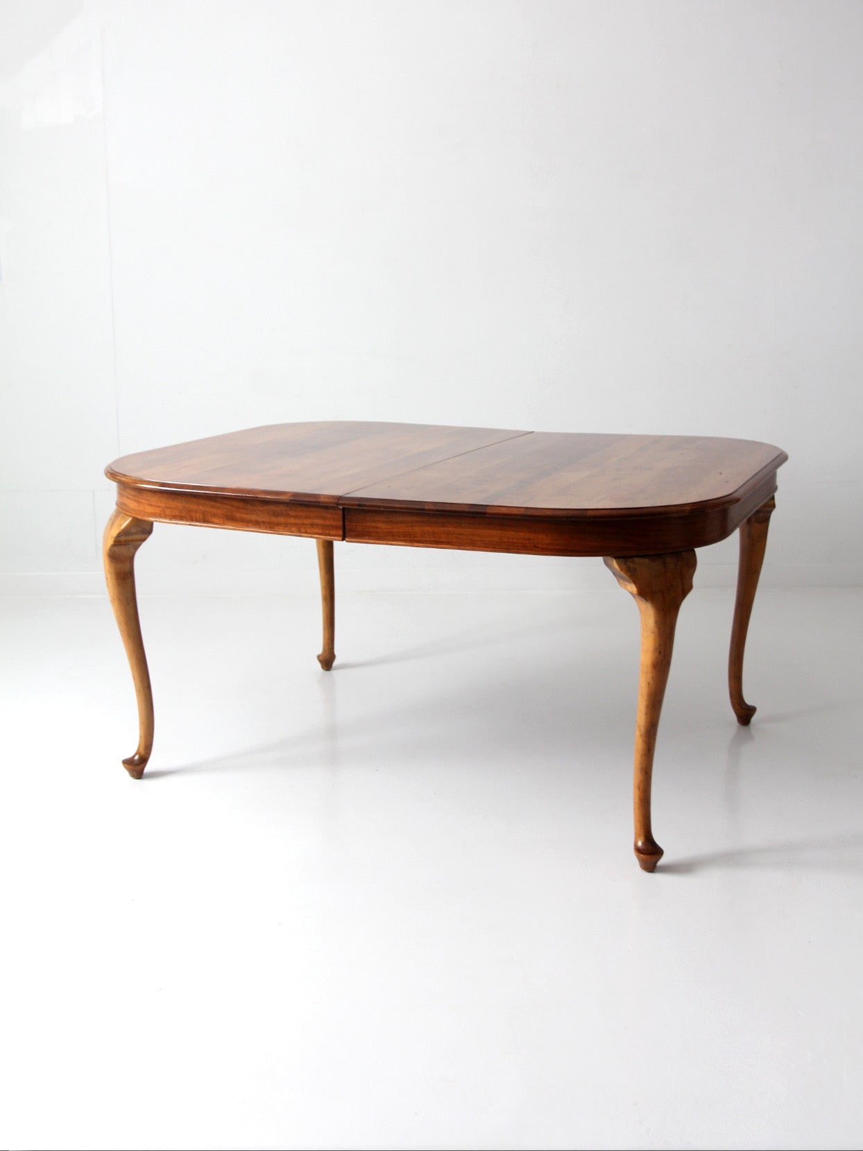 antique Queen Anne revival extension dining table
