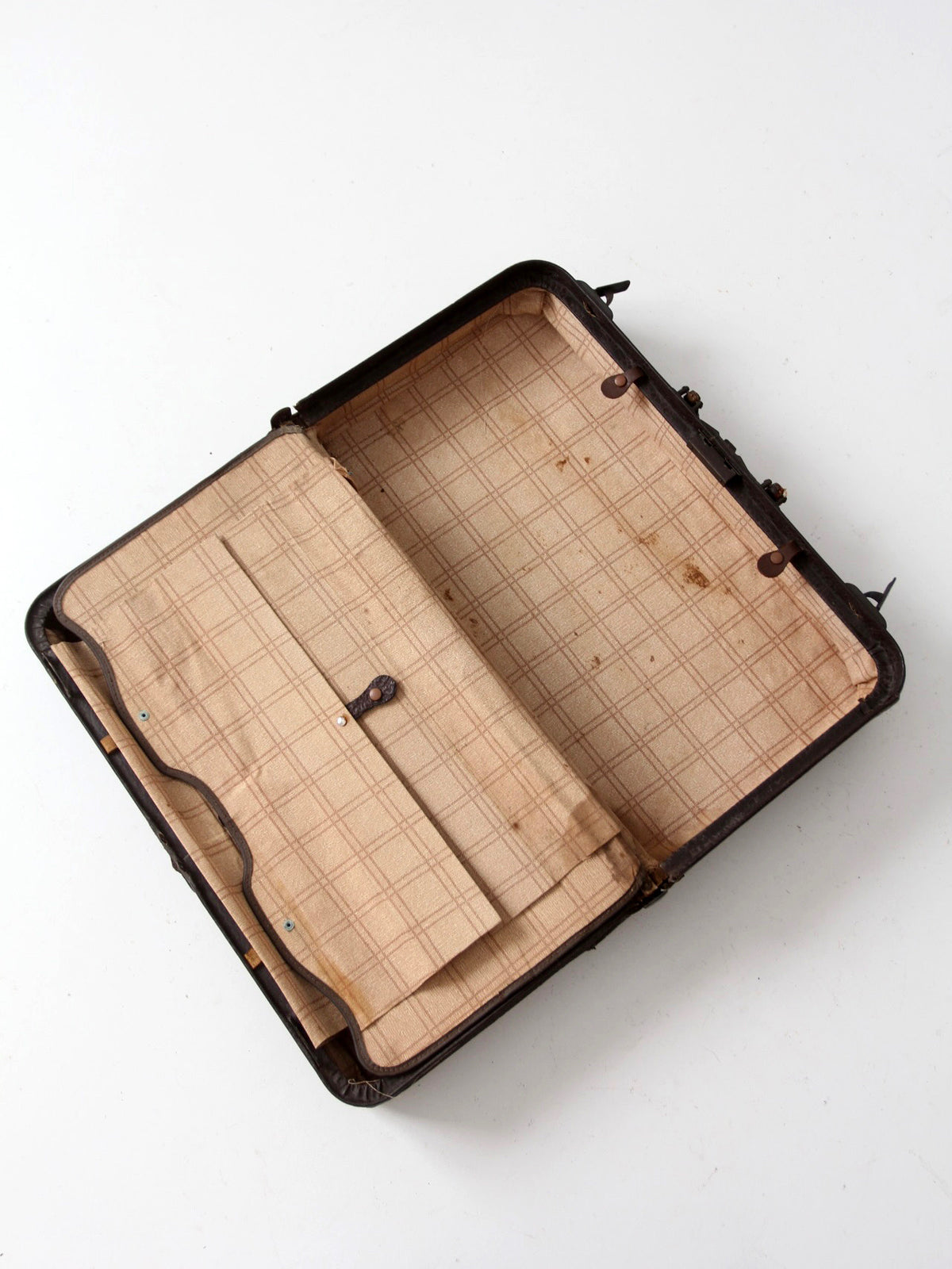 antique dark brown pebbled leather suitcase | circa 1930s–1940s