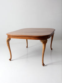antique Queen Anne revival extension dining table