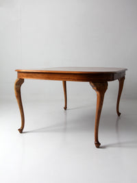 antique Queen Anne revival extension dining table