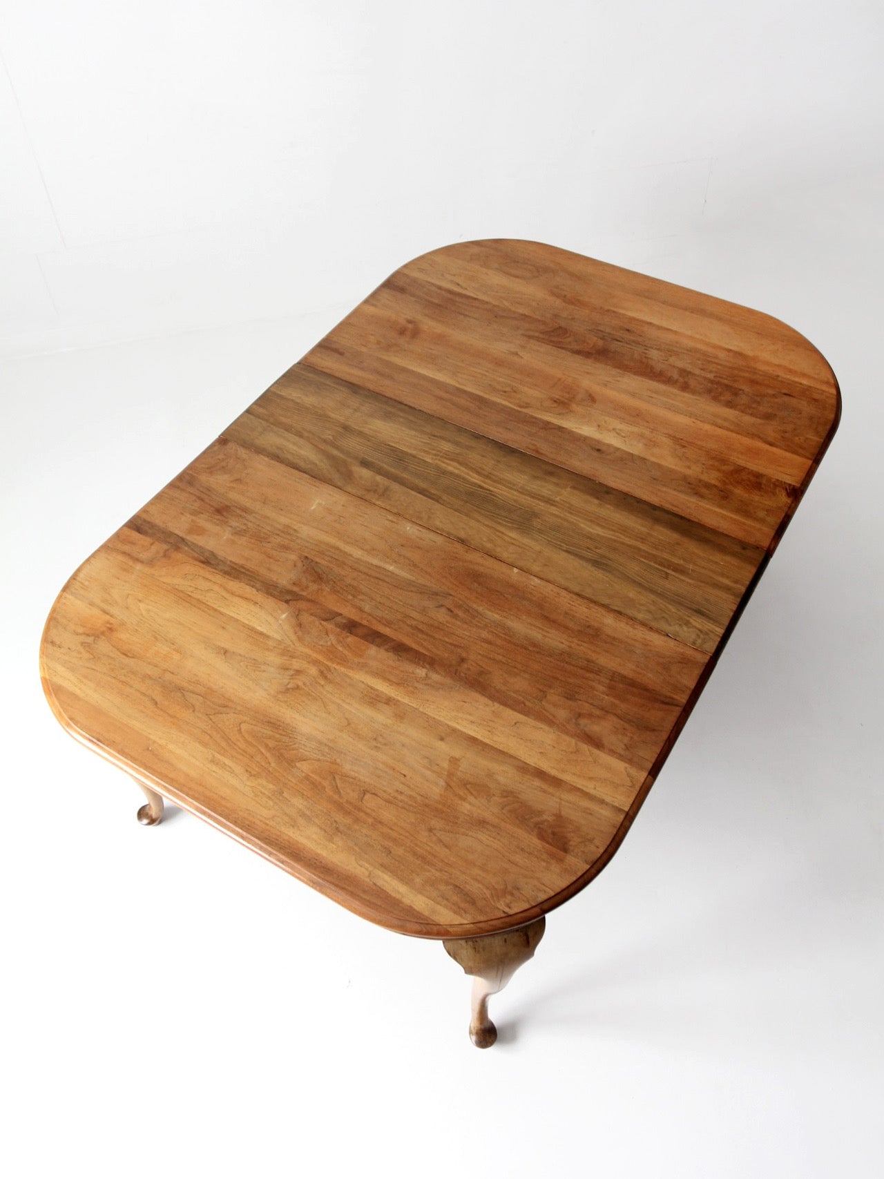 antique Queen Anne revival extension dining table