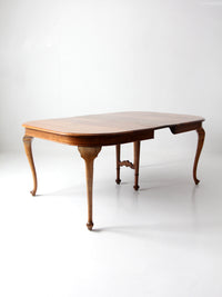 antique Queen Anne revival extension dining table