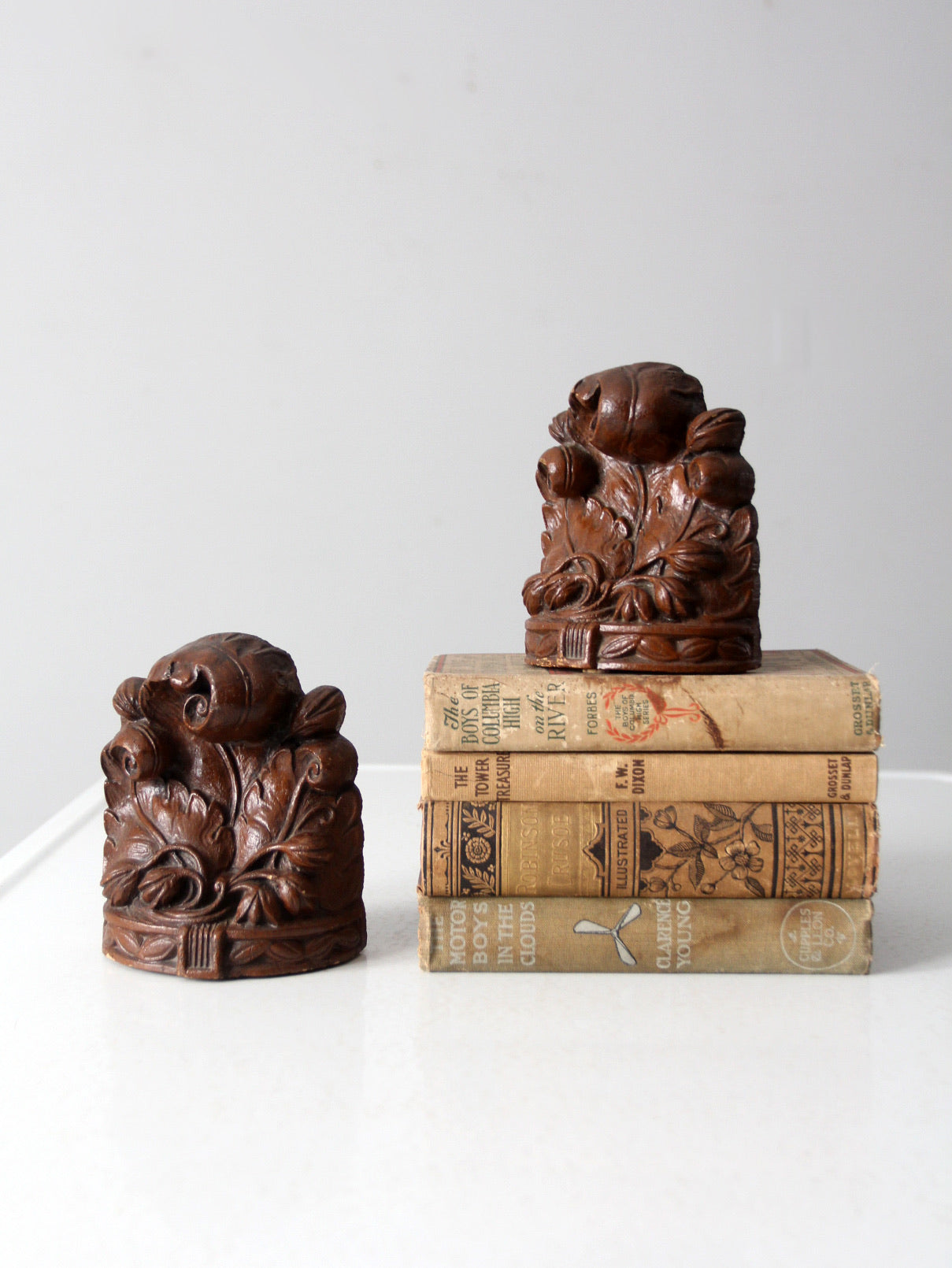vintage Syroco style floral bookends pair