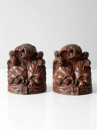 vintage Syroco style floral bookends pair