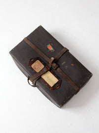 vintage P. Becker & Co. parcel post case