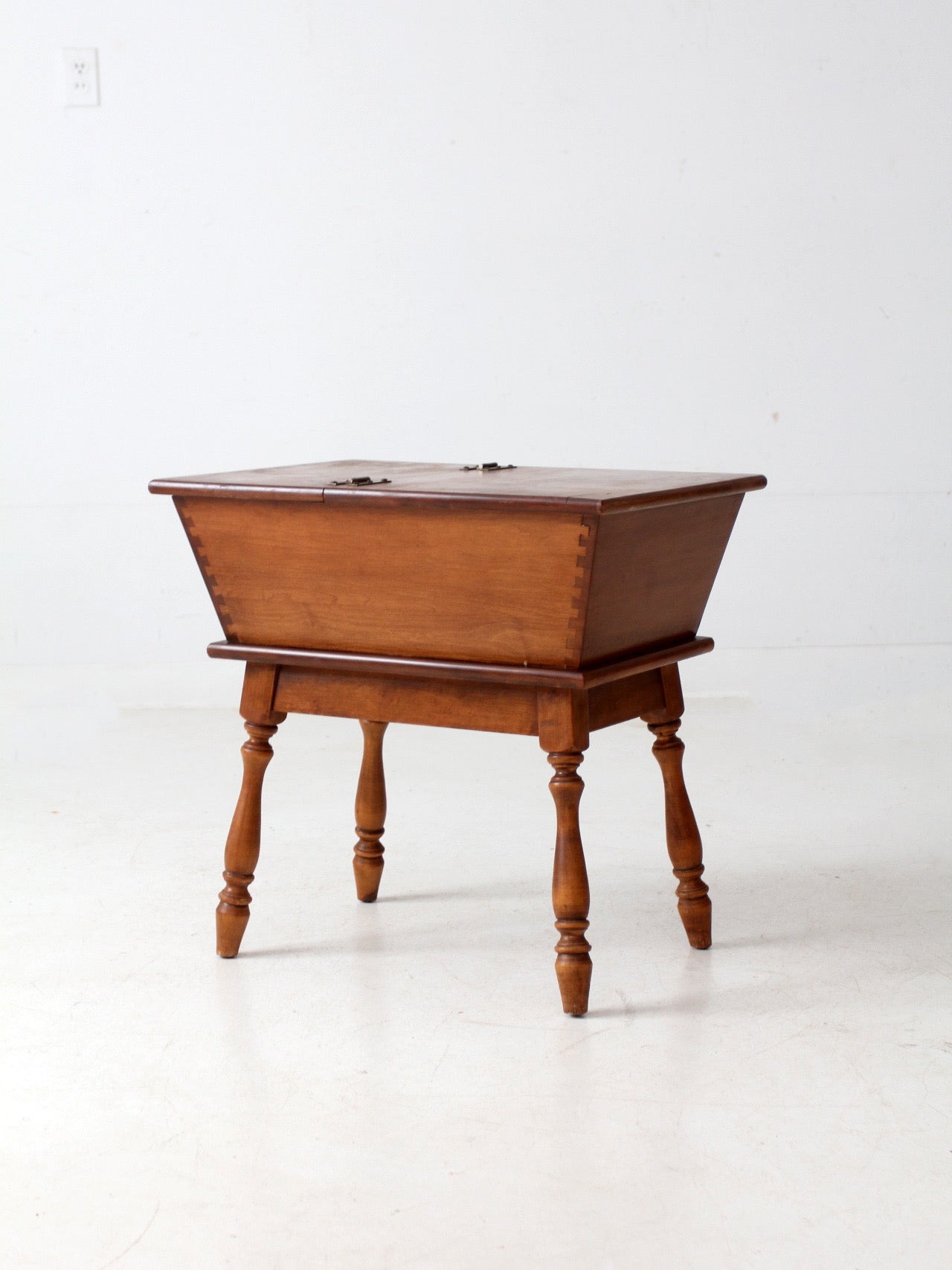 mid-century Heywood-Wakefield dough box side table
