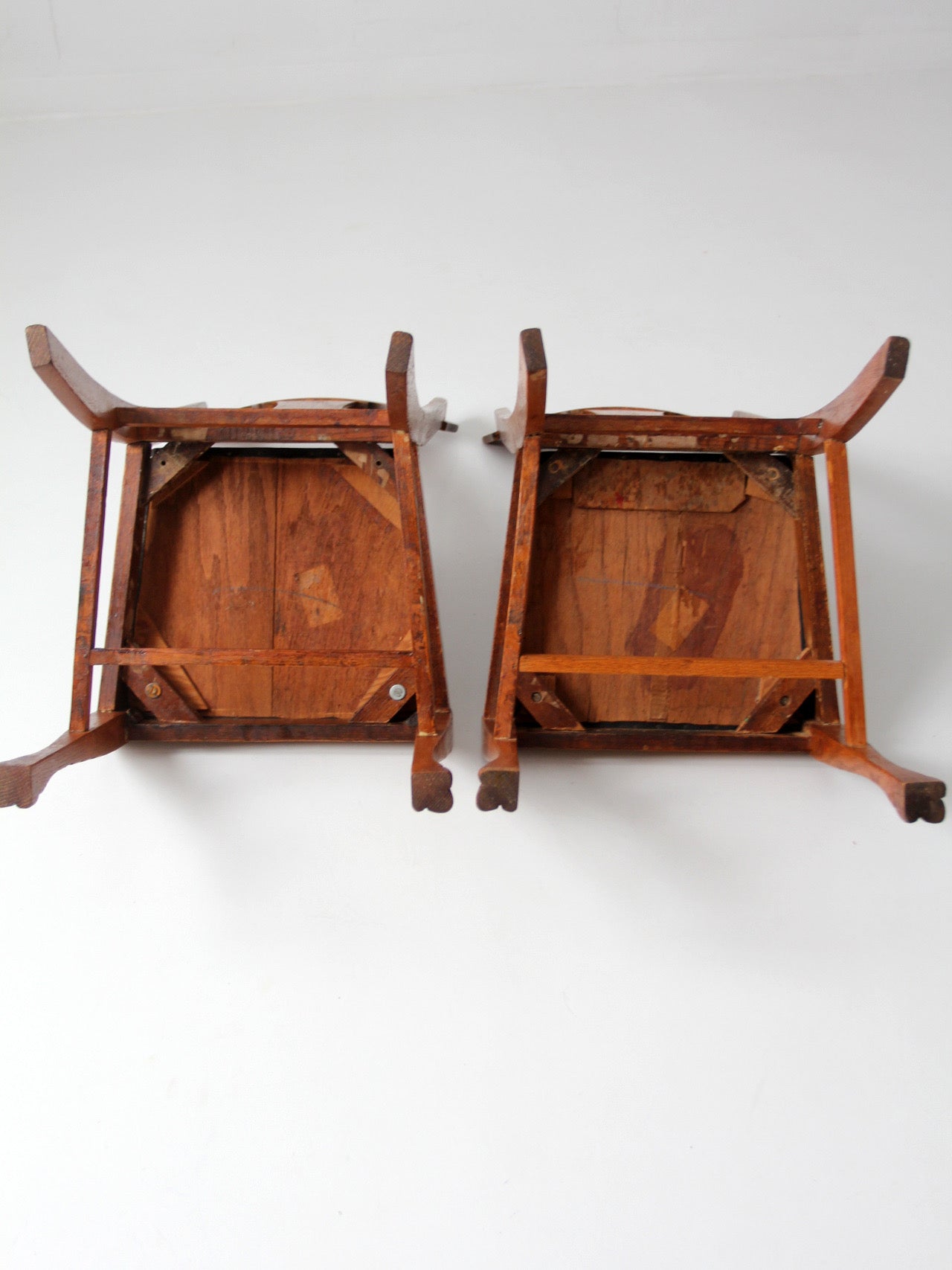 antique oak splat back side chairs pair