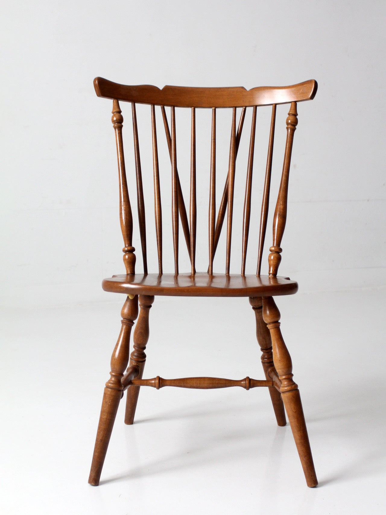 mid-century brace back Windsor chair