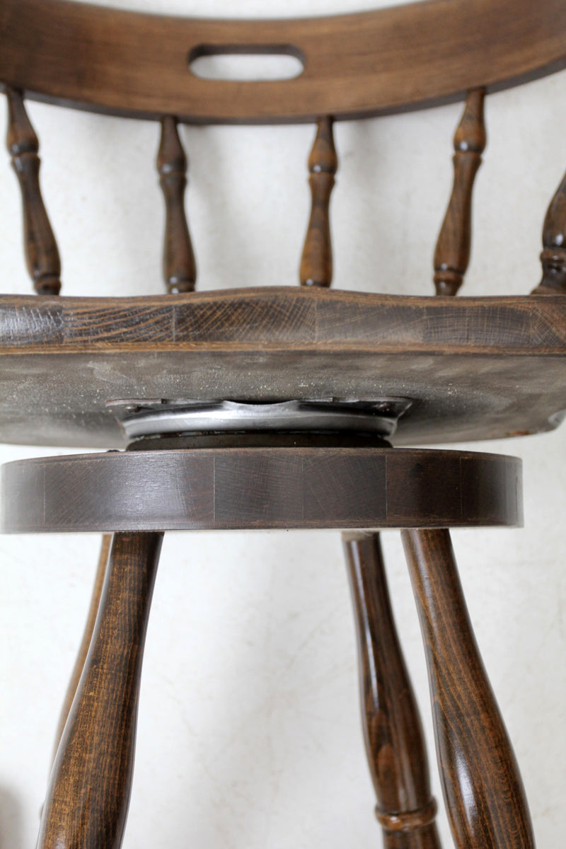 vintage pub style bar stools set of 4