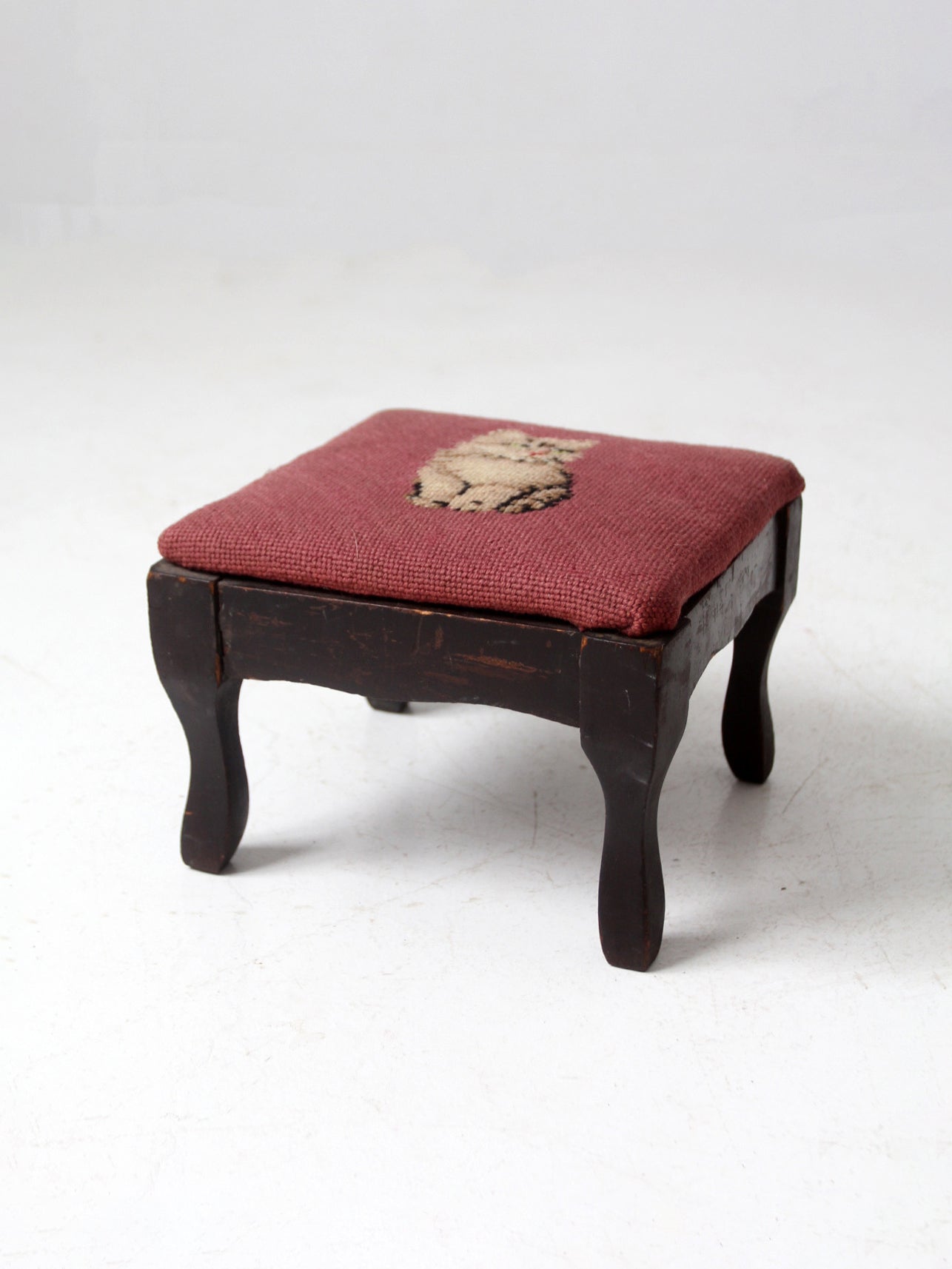 vintage needlepoint cat footstool