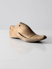 antique wooden shoe last