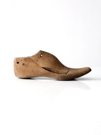 antique wooden shoe last