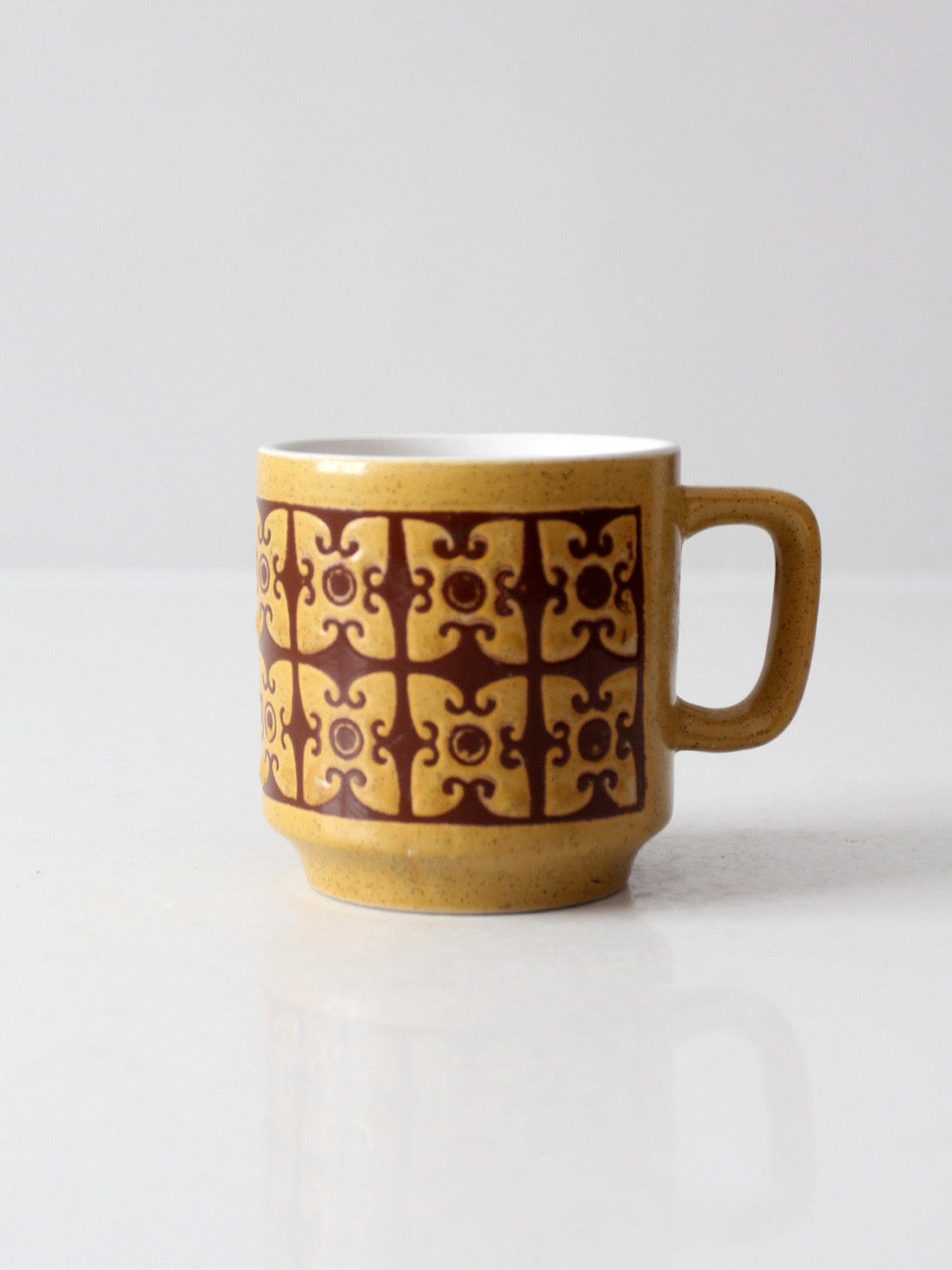 vintage 1970s geometric ceramic mug