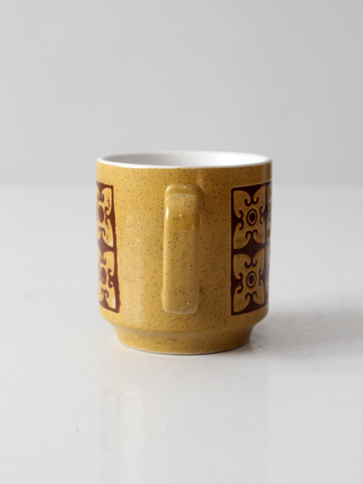 vintage 1970s geometric ceramic mug