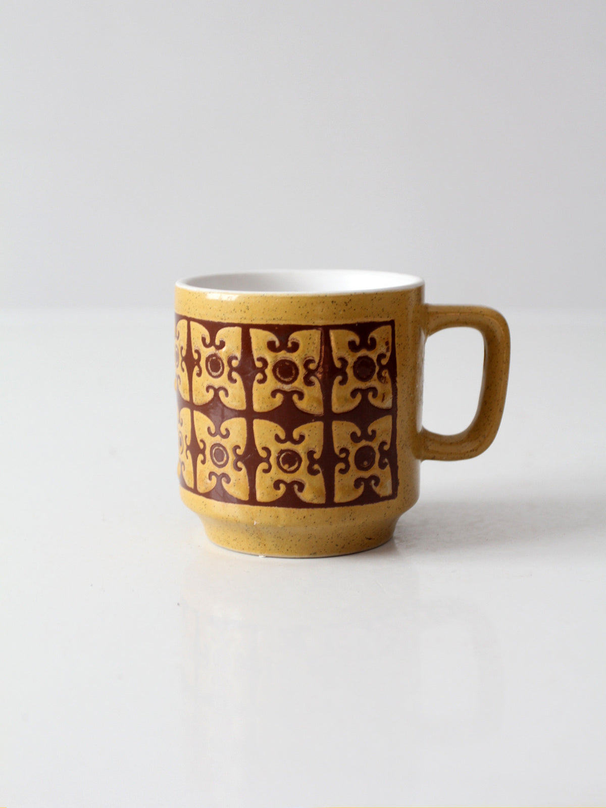 vintage 1970s geometric ceramic mug