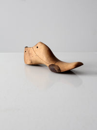 antique cobbler's shoe form
