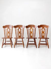 set of 4 vintage early American colonial revival dining chairs