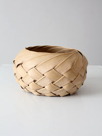 vintage palm frond basket bowl