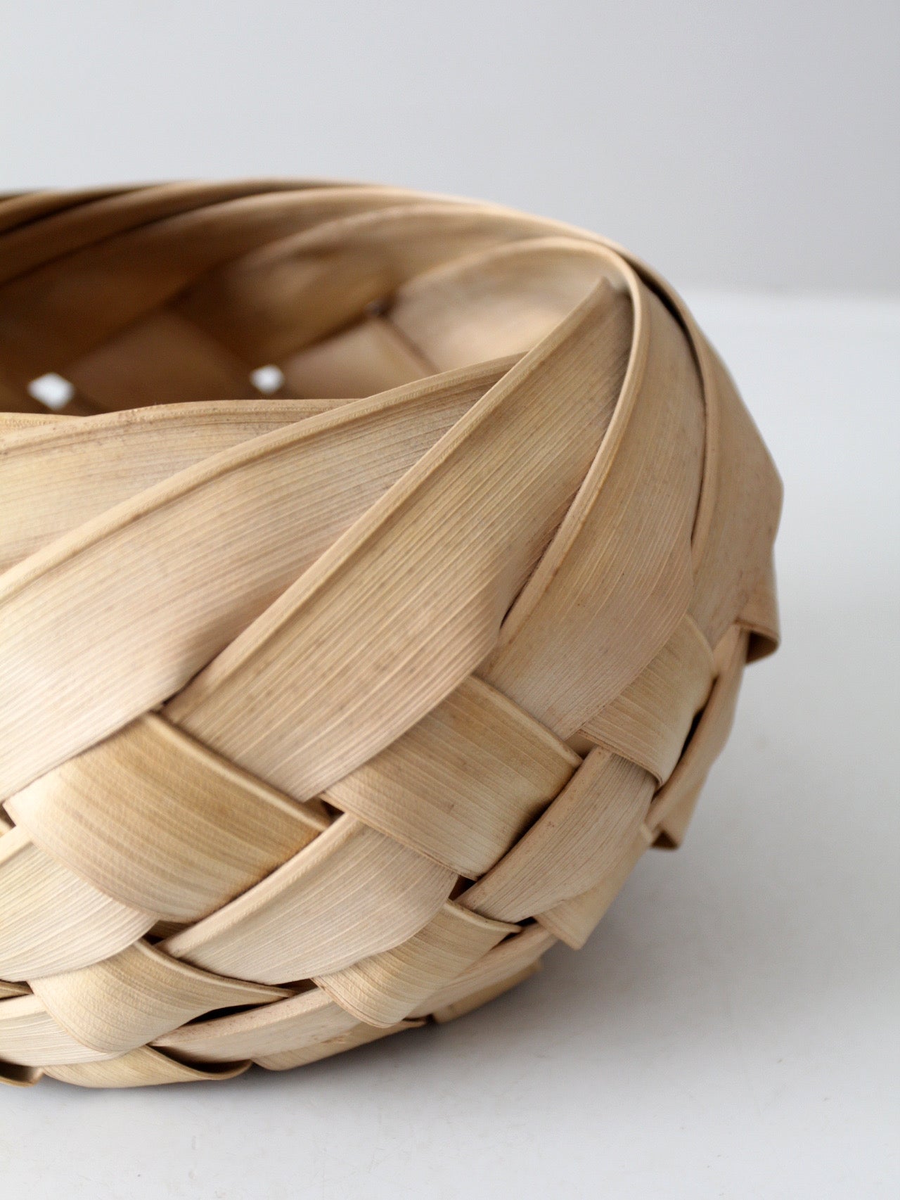 vintage palm frond basket bowl