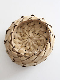 vintage palm frond basket bowl