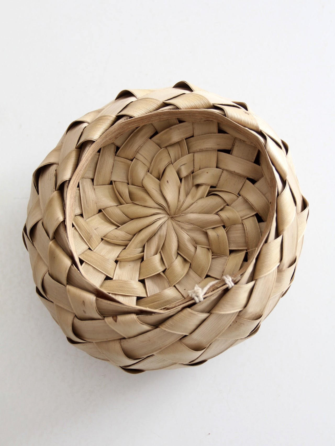 vintage palm frond basket bowl