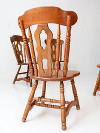 set of 4 vintage early American colonial revival dining chairs