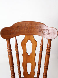 set of 4 vintage early American colonial revival dining chairs