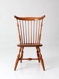 vintage Nichols & Stone fan back Windsor chair