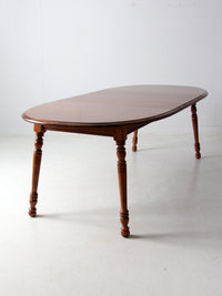 vintage Tell City colonial revival maple extendable table
