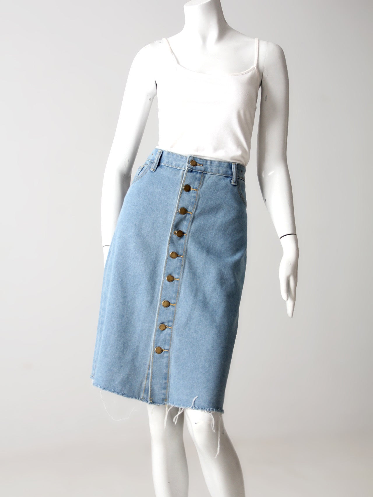 vintage Heritage Falmer button front denim skirt