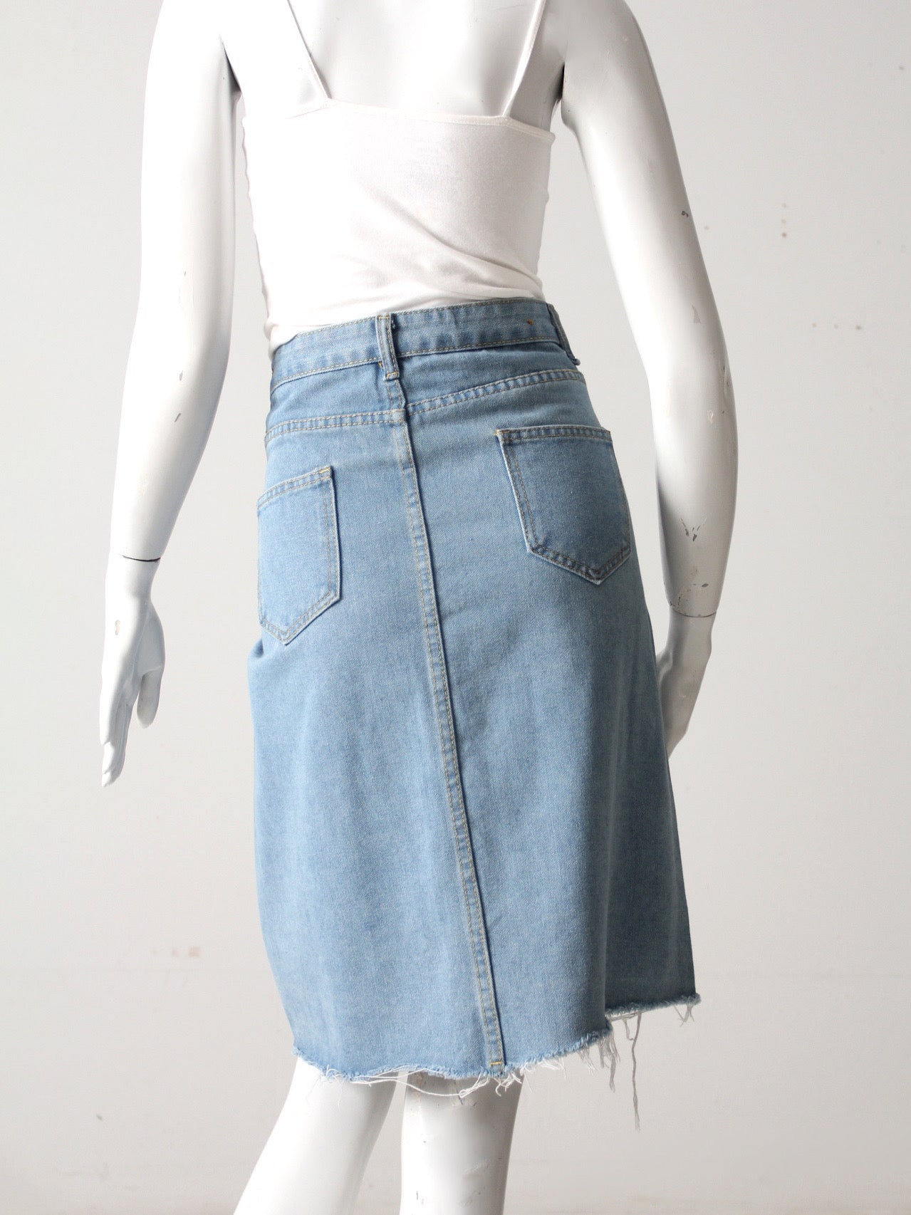 vintage Heritage Falmer button front denim skirt