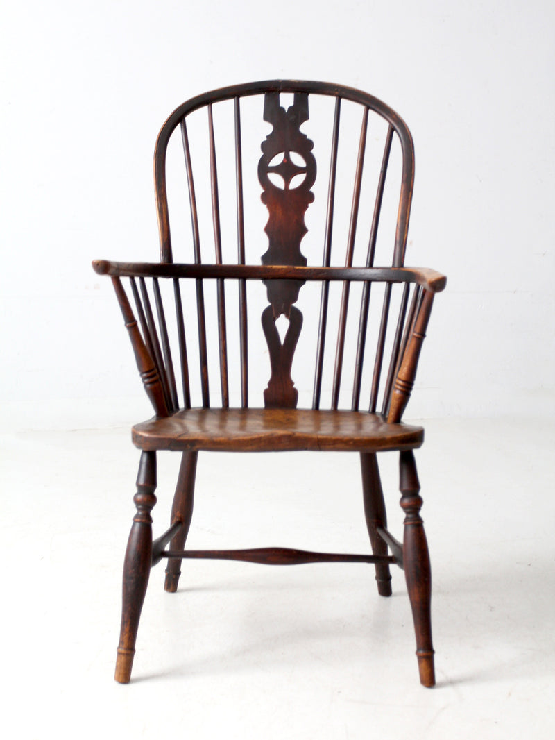 antique English Windsor arm chair