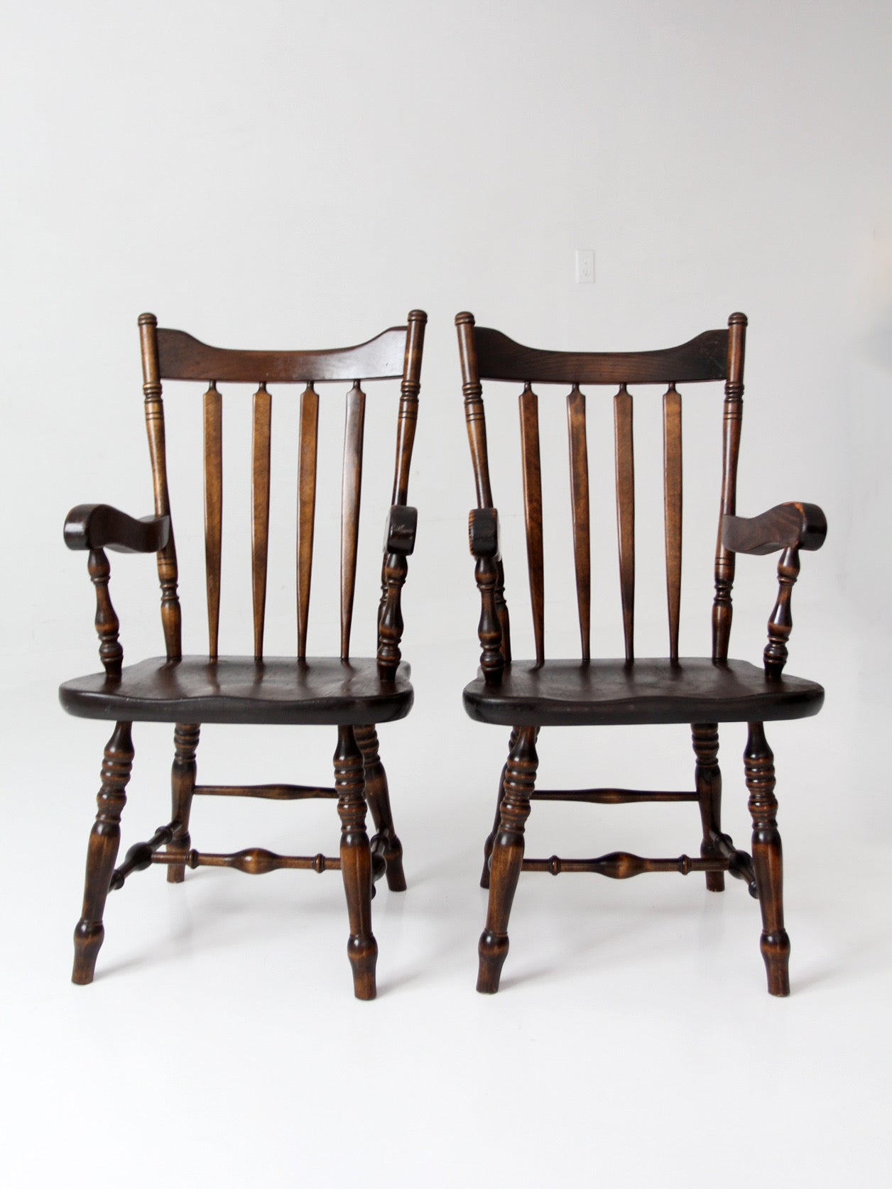 vintage Bennington Vermont Windsor dining chairs set of 5