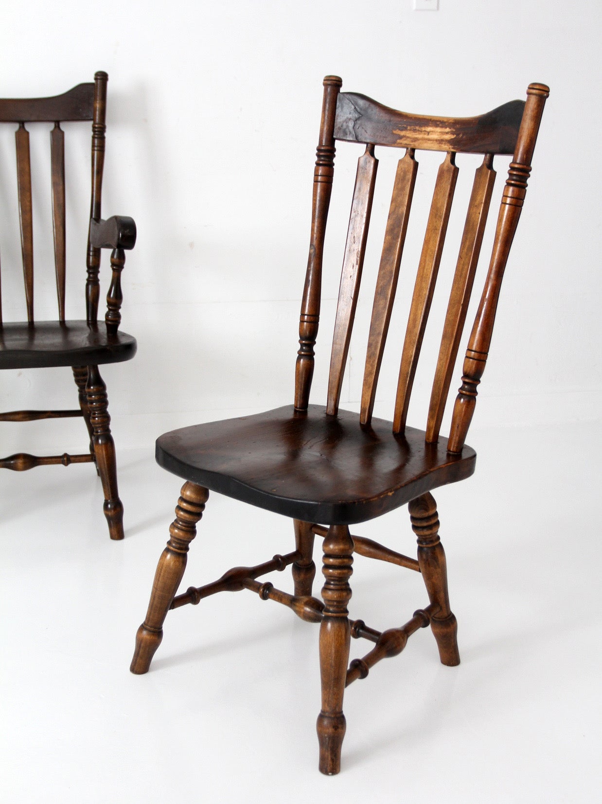 vintage Bennington Vermont Windsor dining chairs set of 5