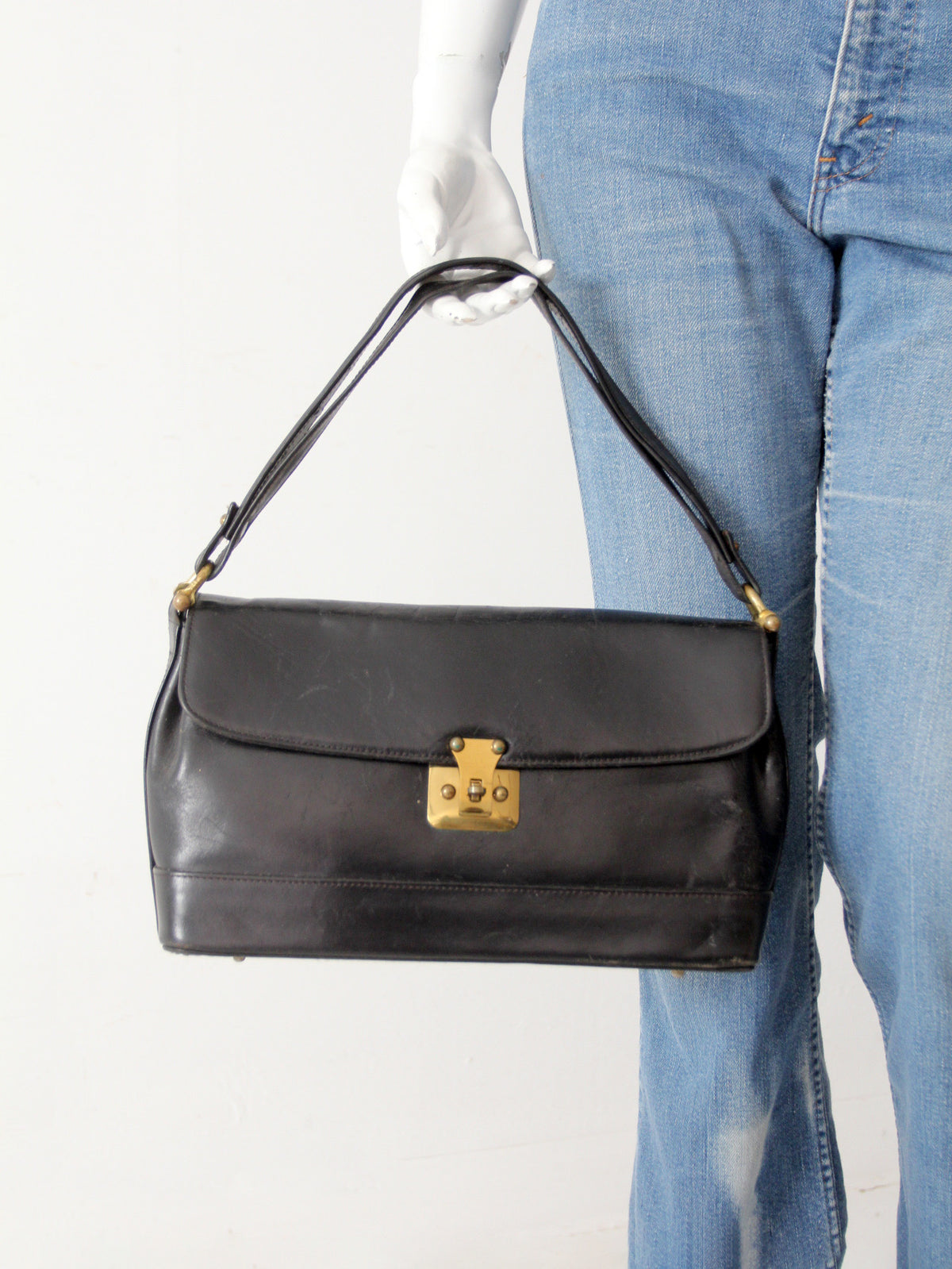 vintage 1970s Rolfs black leather shoulder bag