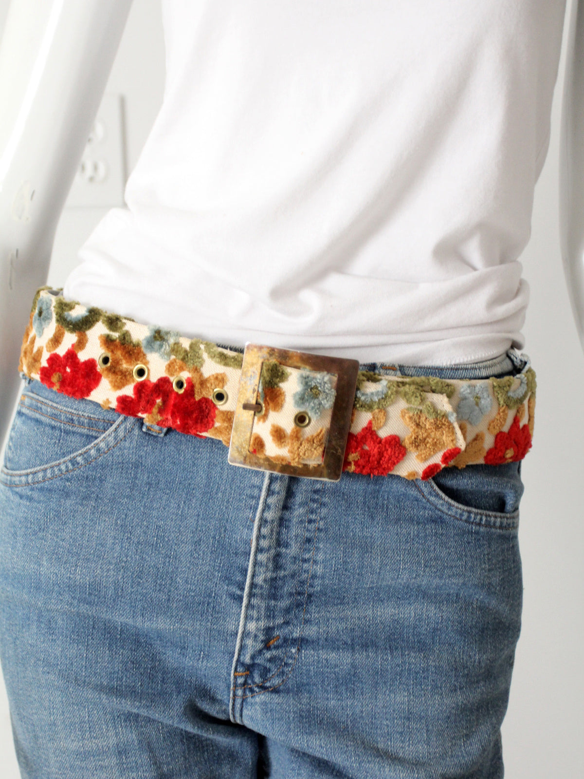 vintage 1970s floral tapestry belt with square buckle