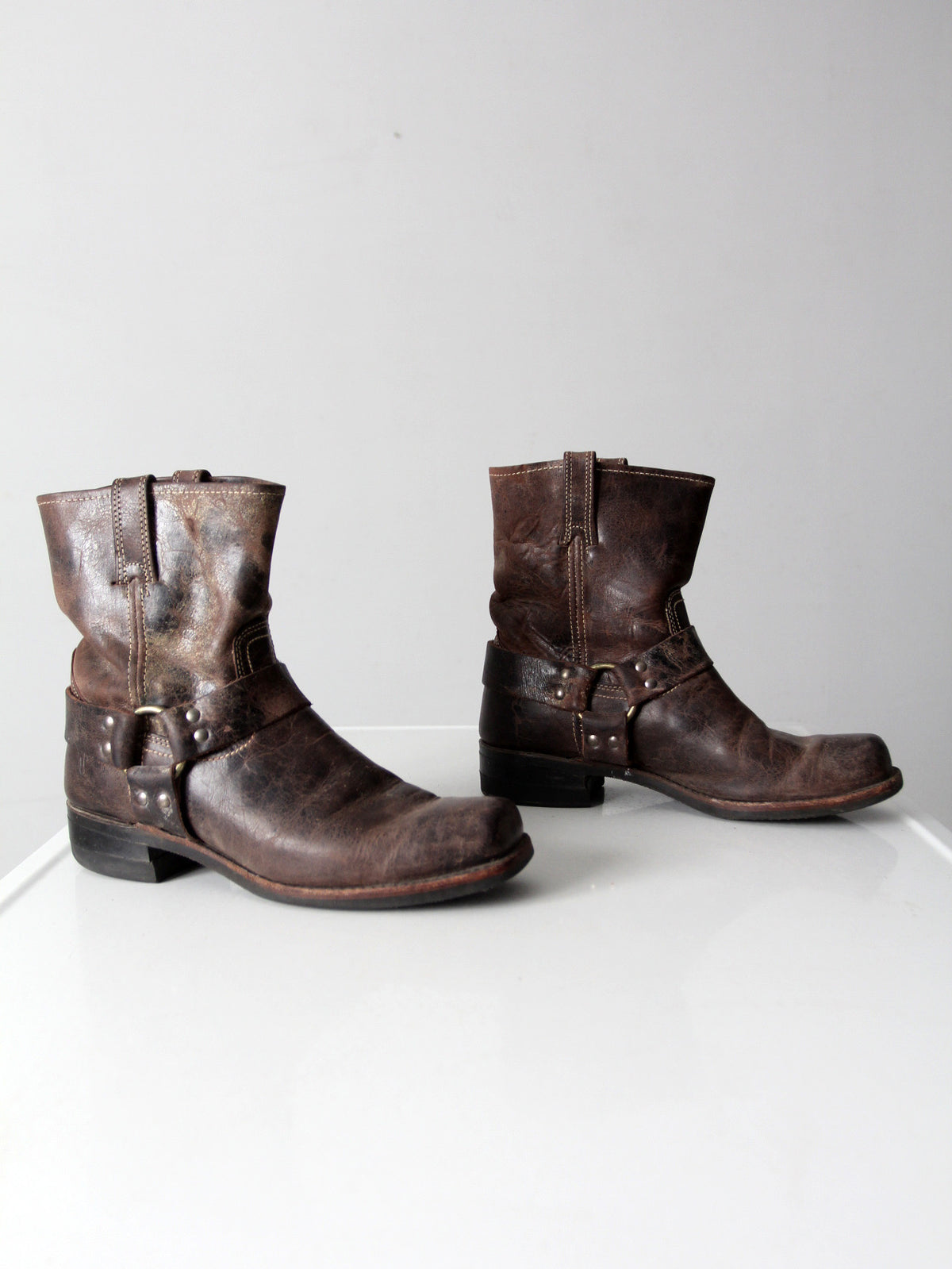 vintage Frye men's distressed brown leather harness boots | size 12