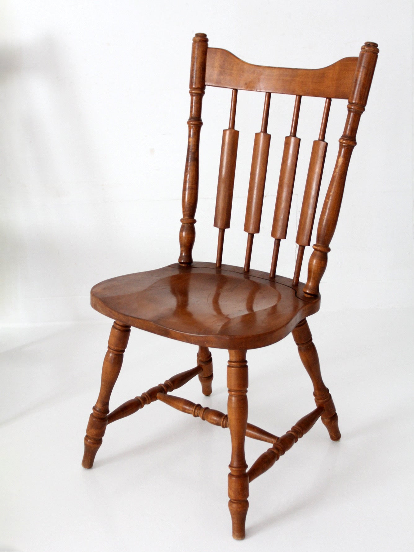 vintage Windsor dining chairs by Richards Brothers | set of 4