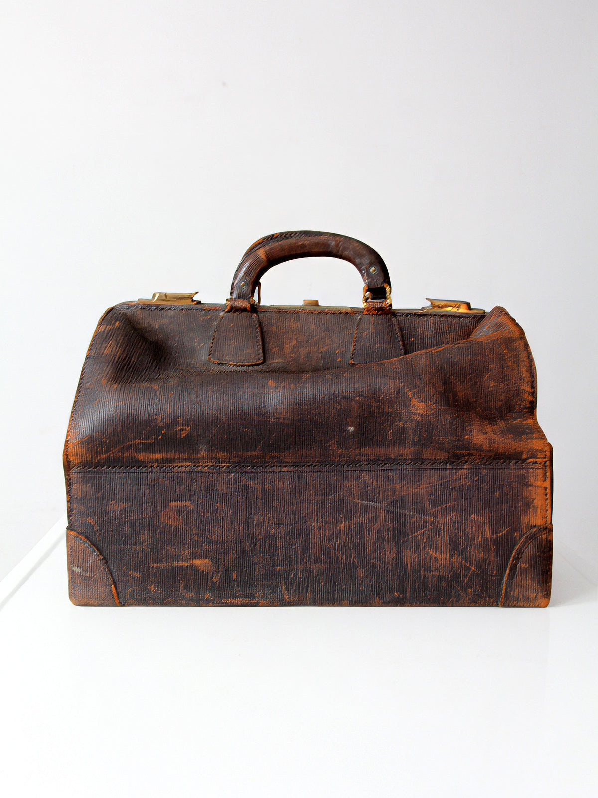 antique early 20th century leather doctor’s bag