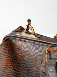 antique early 20th century leather doctor’s bag