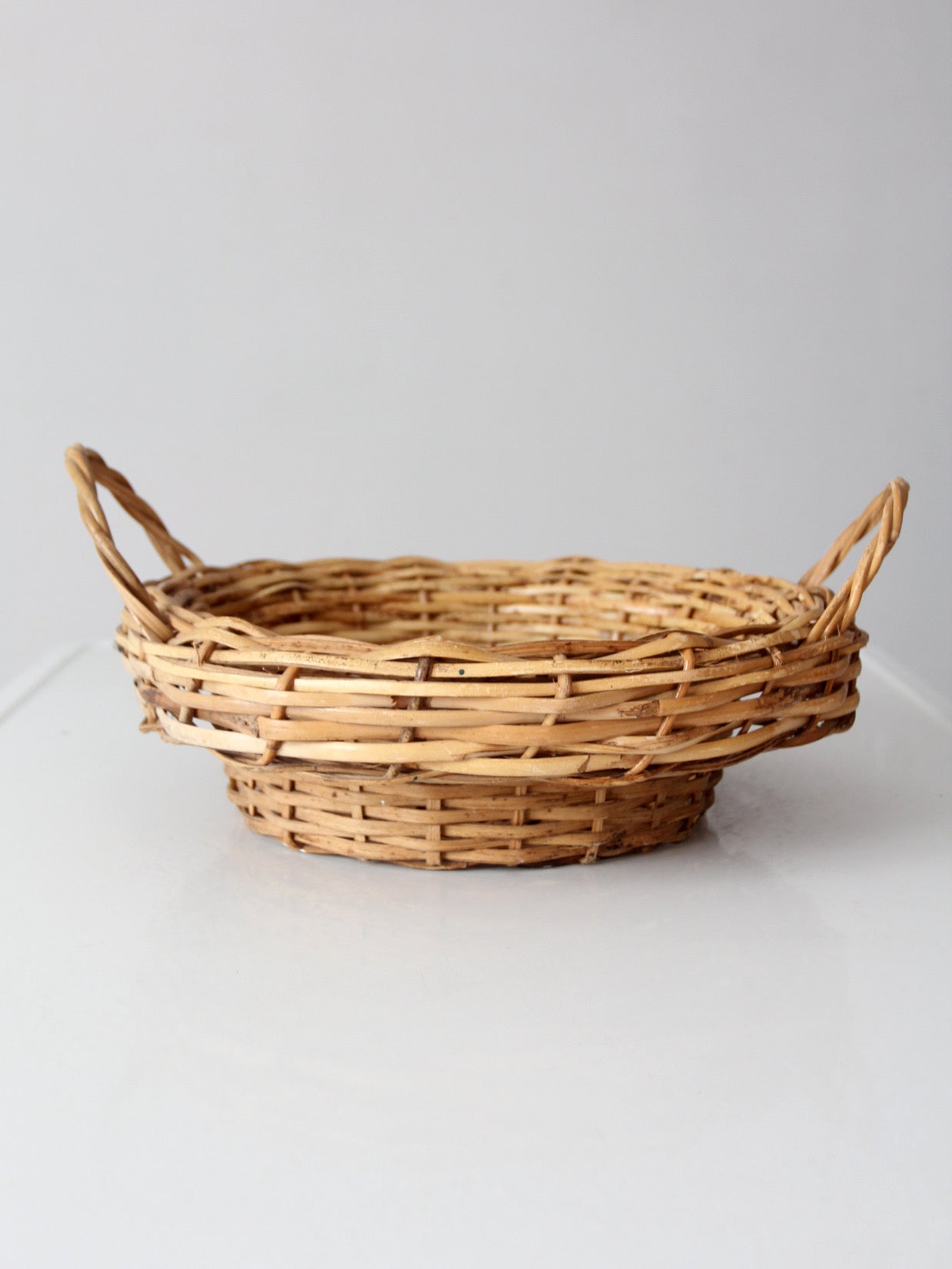 vintage round wicker basket with handles