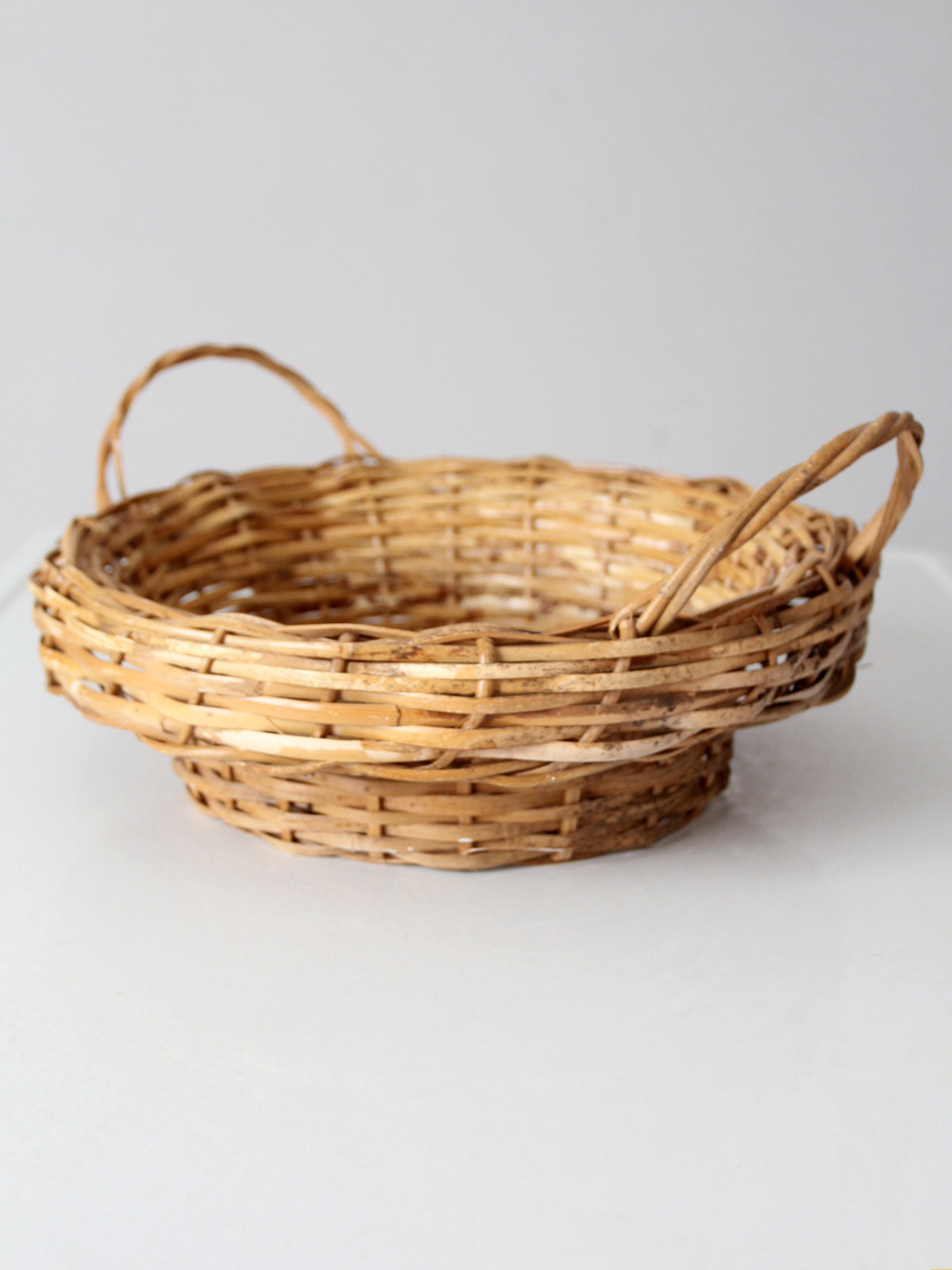 vintage round wicker basket with handles