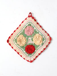 vintage floral crotchet pot holder