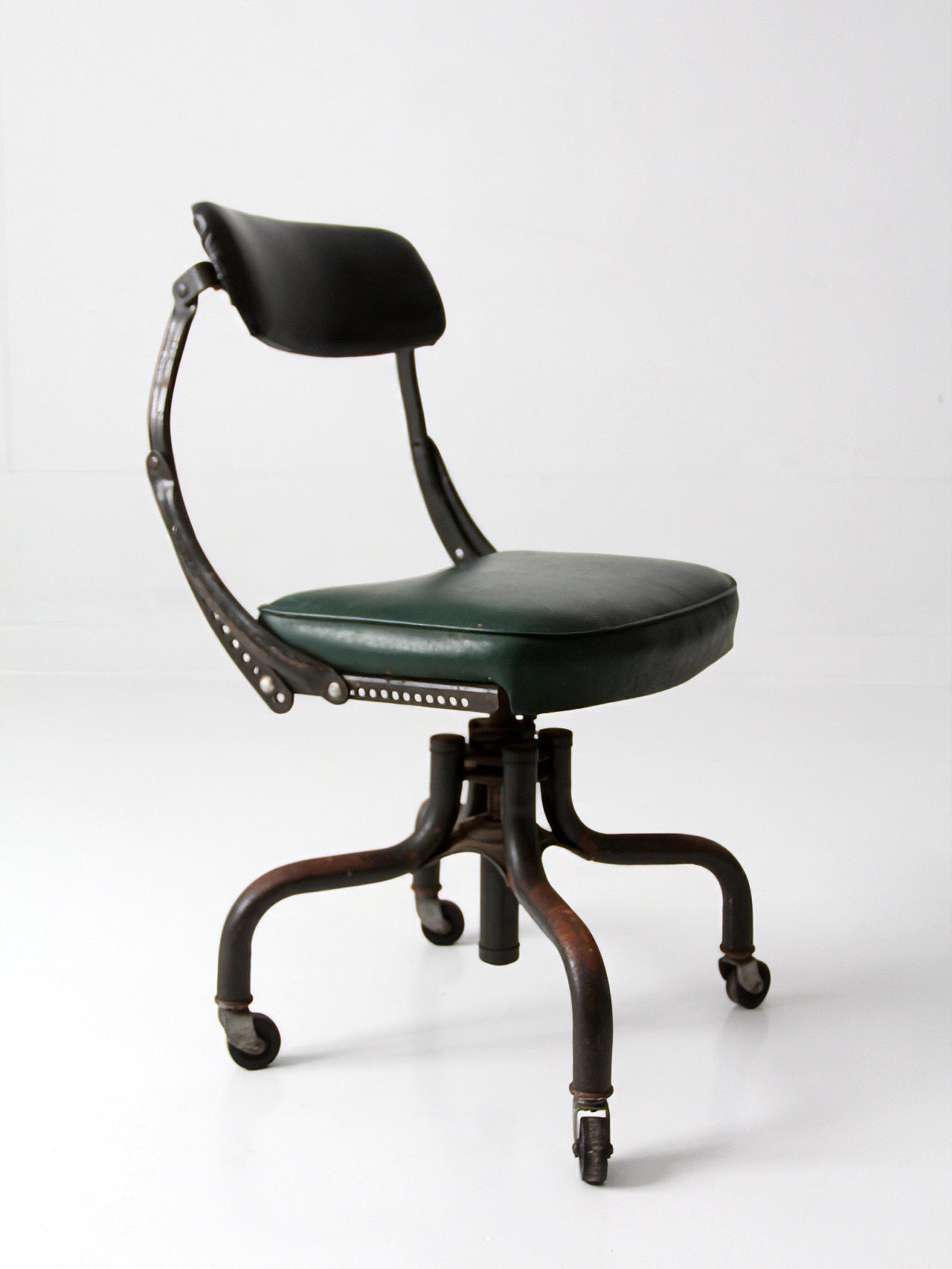 1930s DO/MORE・INDASTORIAL CHAIR USA vintage industrial DoMore office chair – 86 Vintage