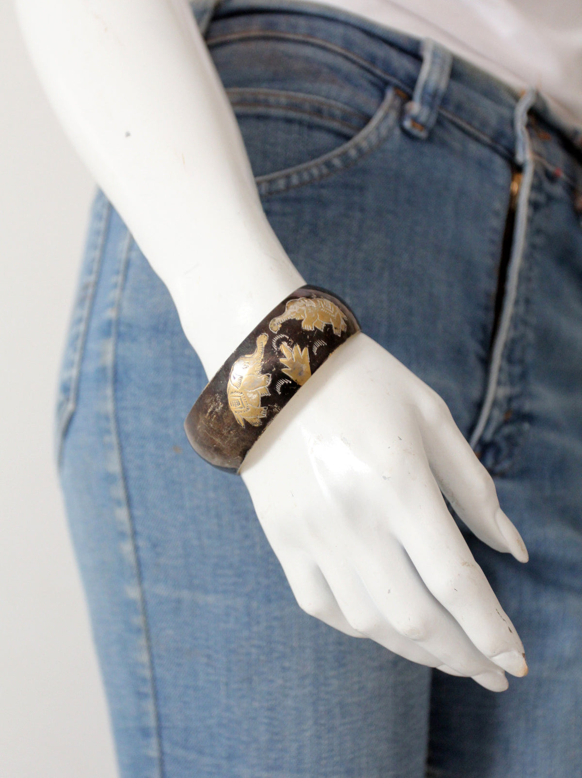 vintage 1970s mixed metal elephant bangle bracelet