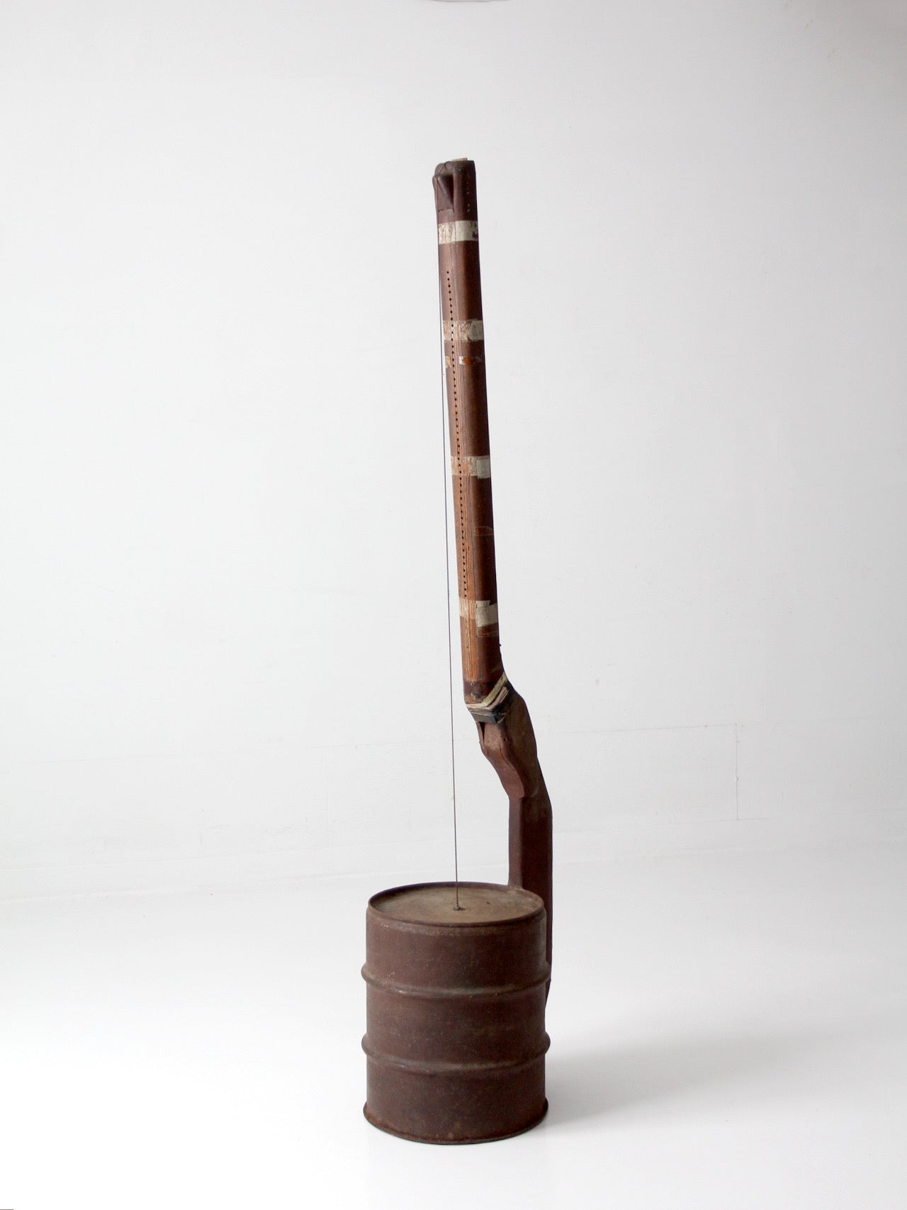 primitive American folk string instrument